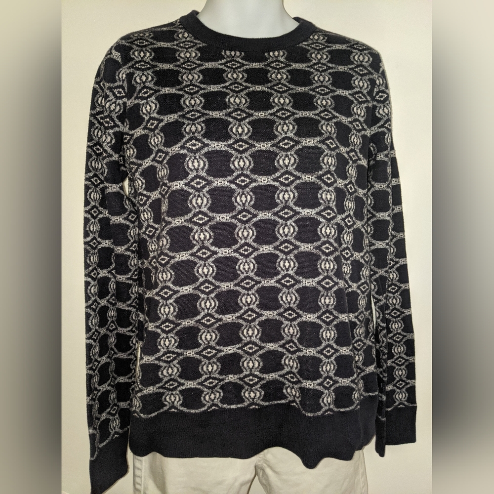 2/$25 Winter navy patterned pullover sweater